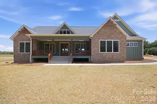 373 New Salem Rd, Statesville, NC 28625 - Photo 1