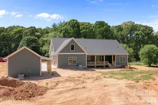 373 New Salem Rd, Statesville, NC 28625 - Photo 5