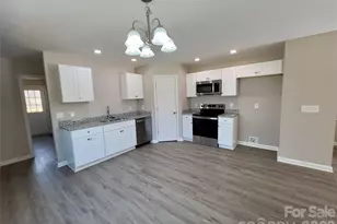 307 Weant St, Salisbury, NC 28144 - Photo 7