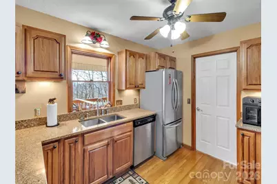 371 Falcon Ridge Drive, Waynesville, NC 28786 - Photo 13