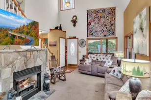 371 Falcon Ridge Dr, Waynesville, NC 28786 - Photo 5