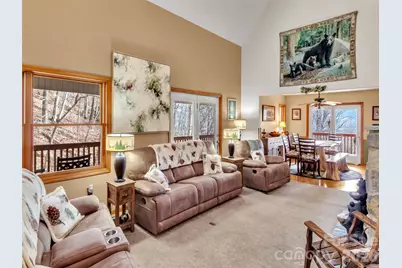 371 Falcon Ridge Drive, Waynesville, NC 28786 - Photo 7