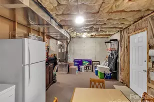 371 Falcon Ridge Dr, Waynesville, NC 28786 - Photo 39