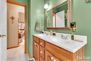 371 Falcon Ridge Dr, Waynesville, NC 28786 - Photo 29