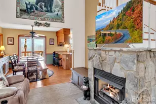 371 Falcon Ridge Dr, Waynesville, NC 28786 - Photo 9