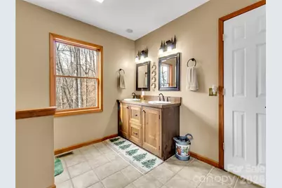 371 Falcon Ridge Drive, Waynesville, NC 28786 - Photo 17