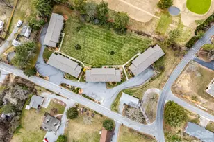 410 Golf View Condo Ln, Hendersonville, NC 28739 - Photo 25