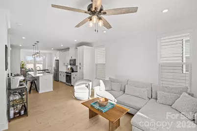 439 Blairhill Road, Charlotte, NC 28217 - Photo 7