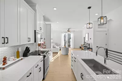 439 Blairhill Road, Charlotte, NC 28217 - Photo 15