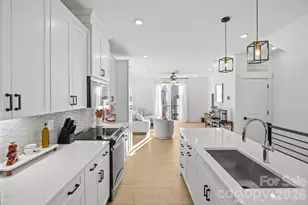 439 Blairhill Rd, Charlotte, NC 28217 - Photo 15