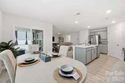 586 N Sparkleberry Street, Chester, SC 29706 - Photo 9