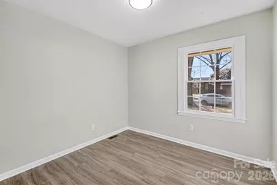 1733 Pondella Drive, Charlotte, NC 28213 - Photo 15