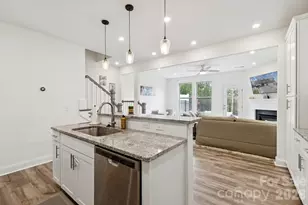 2081 Suttonview Rd, Fort Mill, SC 29708 - Photo 7