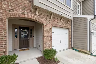 2081 Suttonview Rd, Fort Mill, SC 29708 - Photo 3