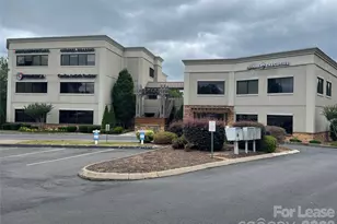 19600 W Catawba Ave, Cornelius, NC 28031 - Photo 1