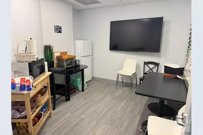 19600 W Catawba Avenue, Cornelius, NC 28031 - Photo 7