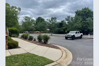 19600 W Catawba Avenue, Cornelius, NC 28031 - Photo 3