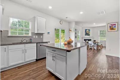 4116 Village Boulevard NW, Conover, NC 28613 - Photo 7