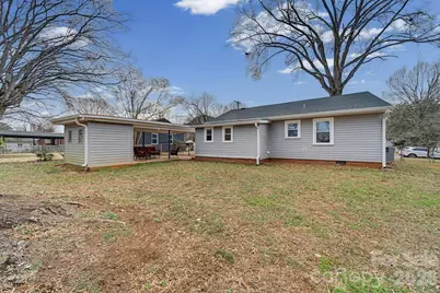 439 Hillcrest Drive, Statesville, NC 28677 - Photo 35