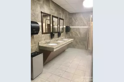 10801 Johnston Road, Charlotte, NC 28226 - Photo 13