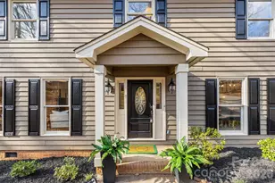 8 Hickory Ridge Ct, Lake Wylie, SC 29710 - Photo 3