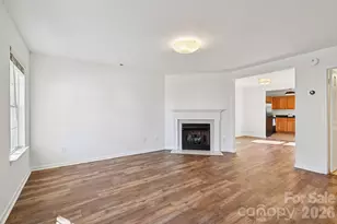 1202 Pinehaven Ct, Charlotte, NC 28215 - Photo 7