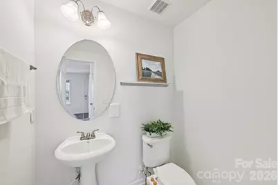 1202 Pinehaven Court, Charlotte, NC 28215 - Photo 17