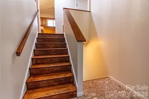 120 Breckenridge Ct, Hendersonville, NC 28739 - Photo 5