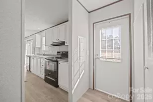 3613 Jamestown Rd, Morganton, NC 28655 - Photo 19