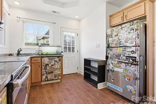 1810 Marguerite Ave, Charlotte, NC 28205 - Photo 13