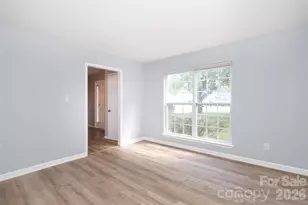 10910 Elm Bend Dr, Charlotte, NC 28273 - Photo 7