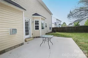 10910 Elm Bend Dr, Charlotte, NC 28273 - Photo 17