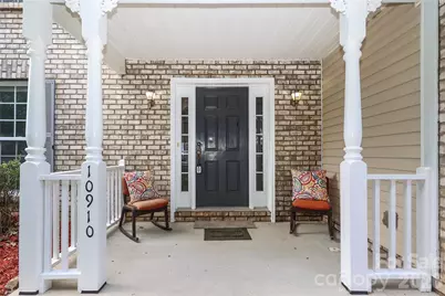 10910 Elm Bend Drive, Charlotte, NC 28273 - Photo 3