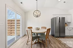 6715 Rubin Lura Ct, Charlotte, NC 28269 - Photo 9