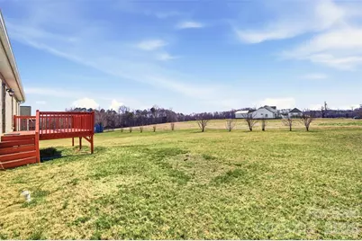 884 Clear Creek Circle, Lincolnton, NC 28092 - Photo 9