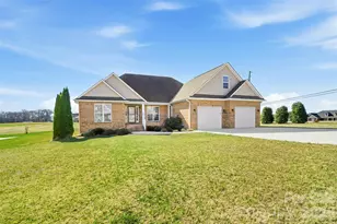 884 Clear Creek Cir, Lincolnton, NC 28092 - Photo 7