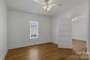 112 Myrtle St, Morganton, NC 28655 - Photo 13