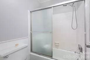 8017 Regent Park Ln, Charlotte, NC 28210 - Photo 15