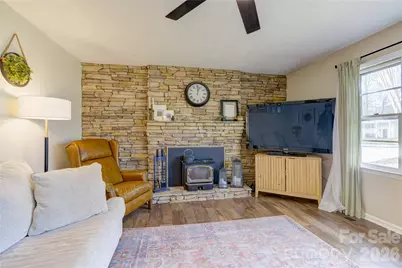 216 Castleton Lane, Hendersonville, NC 28791 - Photo 3