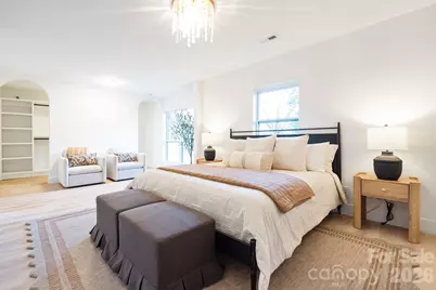 911 E Woodlawn Road, Charlotte, NC 28209 - Photo 13