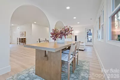 911 E Woodlawn Road, Charlotte, NC 28209 - Photo 9