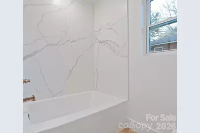 911 E Woodlawn Road, Charlotte, NC 28209 - Photo 21
