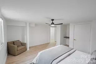 911 E Woodlawn Rd, Charlotte, NC 28209 - Photo 31