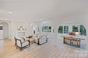 911 E Woodlawn Rd, Charlotte, NC 28209 - Photo 5