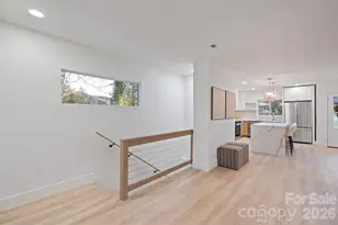 911 E Woodlawn Rd, Charlotte, NC 28209 - Photo 25