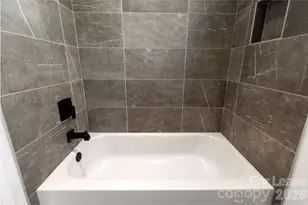 3519 Avalon Ave, Charlotte, NC 28208 - Photo 17