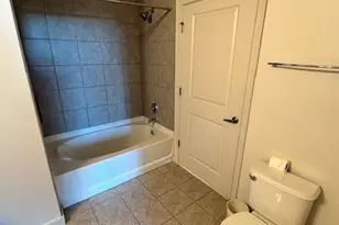 210 N Church St, Charlotte, NC 28202 - Photo 9