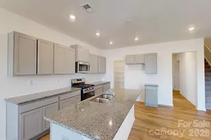 1334 Fremont Dr, Wingate, NC 28174 - Photo 7