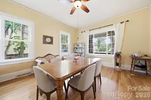 707 S York St, Gastonia, NC 28052 - Photo 9