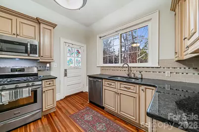 707 S York Street, Gastonia, NC 28052 - Photo 9